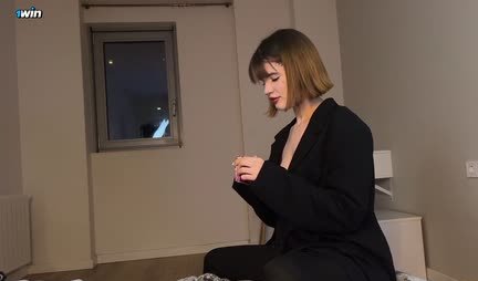 Russian young bitch wants to fuck a guy without protection