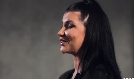 Passionate milf with big tits knows how to suck great