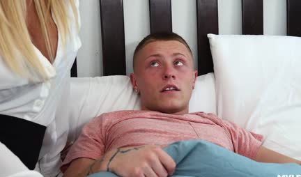 Strict blonde teacher helped the guy relax