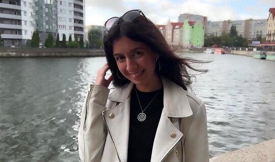 Pikaper fucked a Russian lustful bitch into anal passage