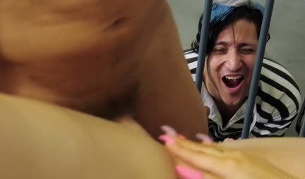 For the sake of the freedom of his boyfriend, Milf with big tits is ready for treason