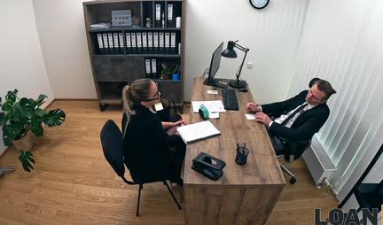 Blonde with big tits was served by a member of the future boss