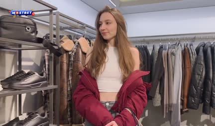 Young bitch is ready to suck in public for shopping