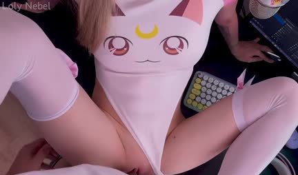 Young Russian girl on his knees sucks in home porn