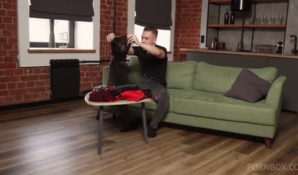 Mature experienced lady knows how to help the guy finish