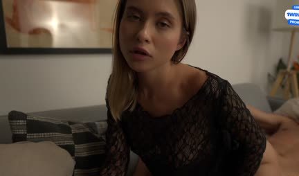 In the doshan porn Russian girl is perfectly sucking a strong dick