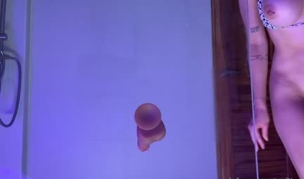 Busty sex toy shoved herself in a wet hole