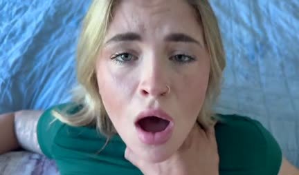 Girl with big tits invited a guy to sex