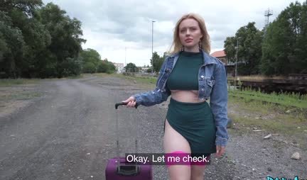 The blonde for the sake of money is ready to pickery with a pickuper