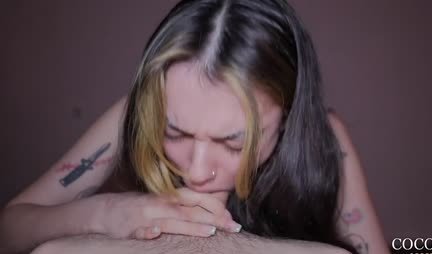 Feed the Russian girlfriend with a fresh portion of sperm after blowjob