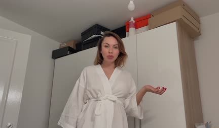 Sexy Russian woman wanted massage and it turned out sex