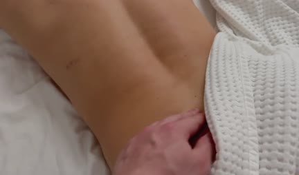 Sexy Russian woman wanted massage and it turned out sex