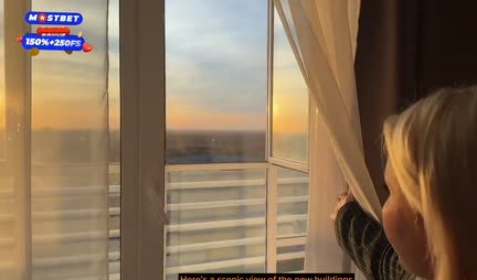 The blonde suddenly got a hot dick in her tight anal