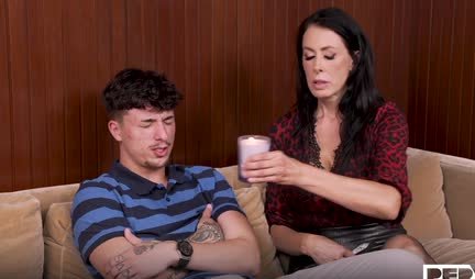 Mature stepmother in sexy lingerie pleased her stepson