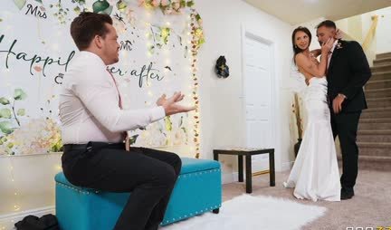 The guys had a cool group sex with someone else's bride