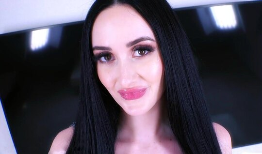 The beauty at the casting is actively working with her mo...