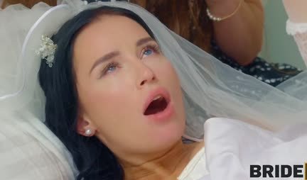 The bride in stockings managed to cheat on her groom before the wedding