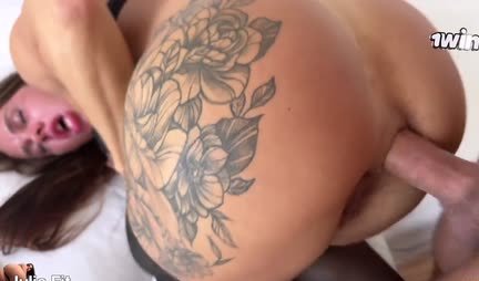 Inserted the barrel into the anal of a Russian bitch and fried it properly