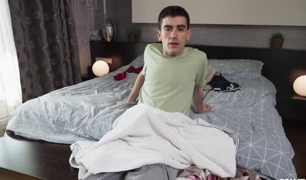 I saw my stepmother’s big tits and immediately wanted a bright fuck