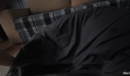 In homemade porn, the beauty received a powerful cumshot