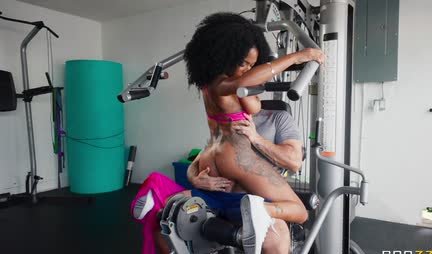 The mulatto woman charmed the guy with her big tits