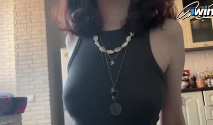 The Russian cutie herself didn’t understand how she ended up on the pick-up artist’s dick