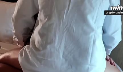 Russian woman exposed her pink pussy for pleasure