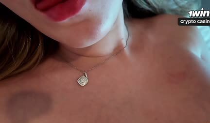 Russian woman exposed her pink pussy for pleasure