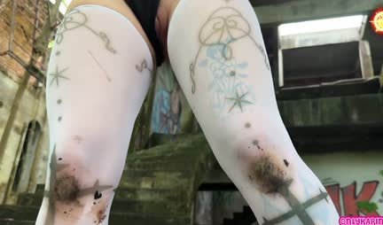 Russian bitch is ready to suck and fuck even on the street