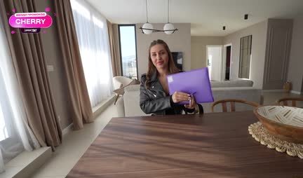 Russian bitch agreed to suck and fuck for money