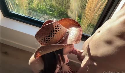 A real cowboy pleased a beauty with hot sex