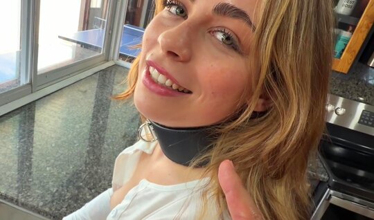 I put a beauty on a chain to fuck her in the first person