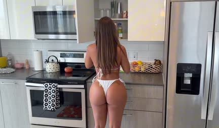 Sexy neighbor with big tits offers some fun