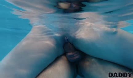 Met a blonde in the pool and treated her to a dick