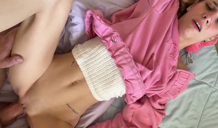 In close-up porn, stepsister took hold of her brother's penis