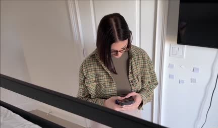 Homemade porn with a shy girl who couldn’t resist a dick