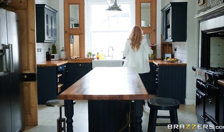 Fragile guy big dick Fucks two pilfousek in the tub