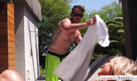 Busty roommate Fucks and with pleasure sucks big dick guy