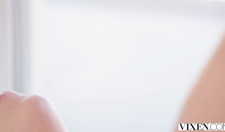 Slim devushka separates friend from work for sex