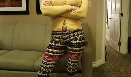 The wife of Docker sweetly moans under huge cock